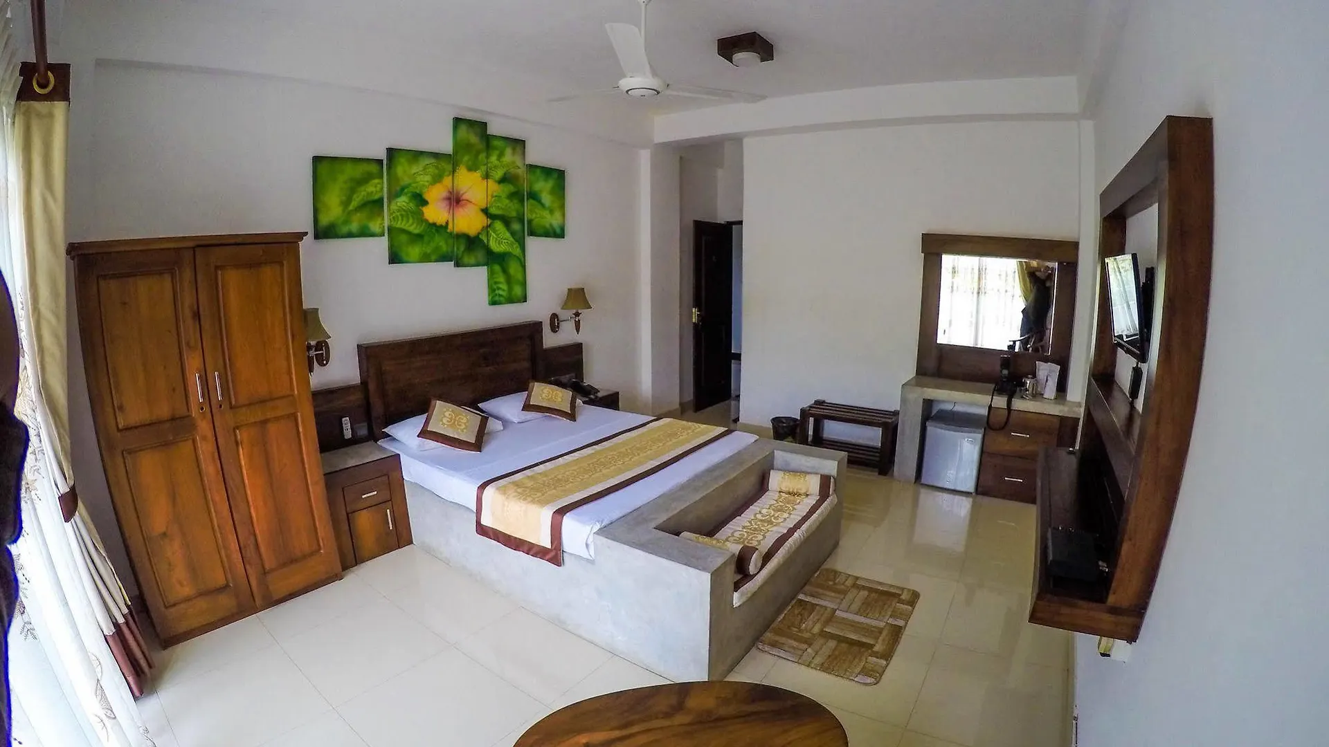 Hotel Sunrich, Kandy Hedeniya